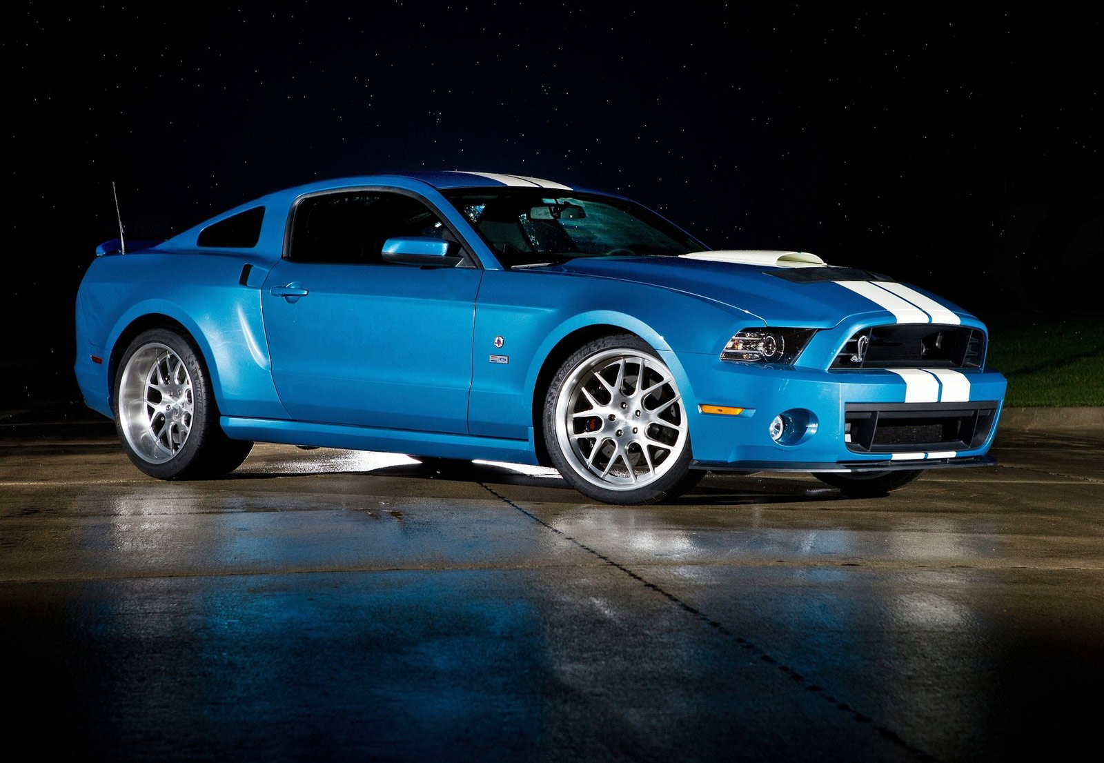 photo of 2013 Ford Shelby Mustang Cobra